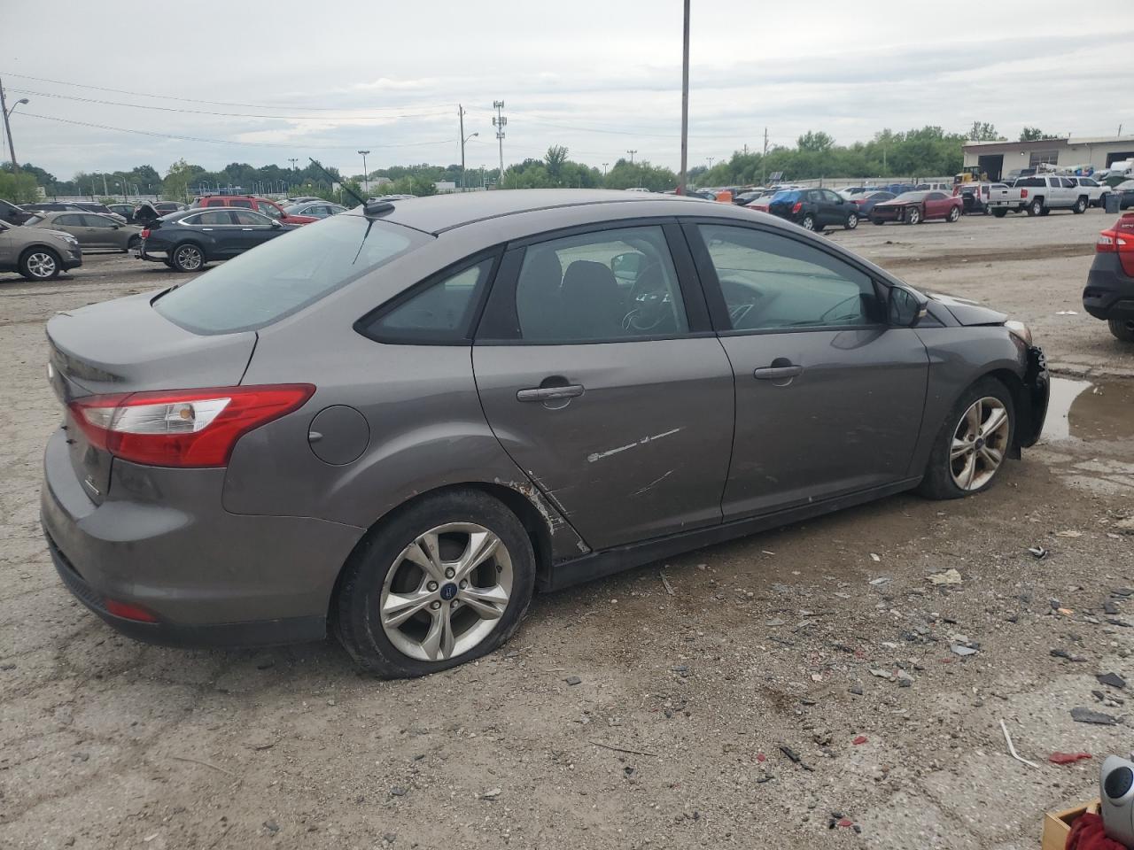 2014 Ford Focus Se vin: 1FADP3F24EL407225