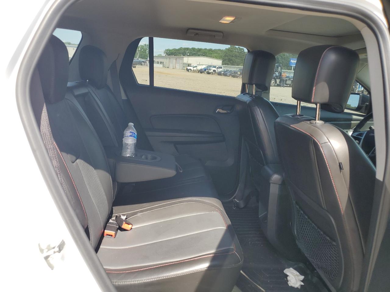 2GKFLPE31H6186779 2017 GMC Terrain Slt