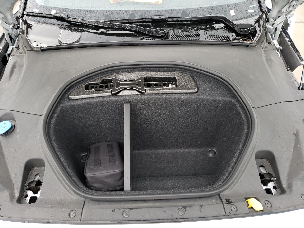 YSMED3KA8PL123883 2023 Polestar 2