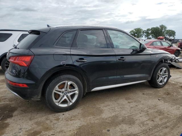 VIN WA1ANAFY3J2018176 2018 Audi Q5, Premium no.3