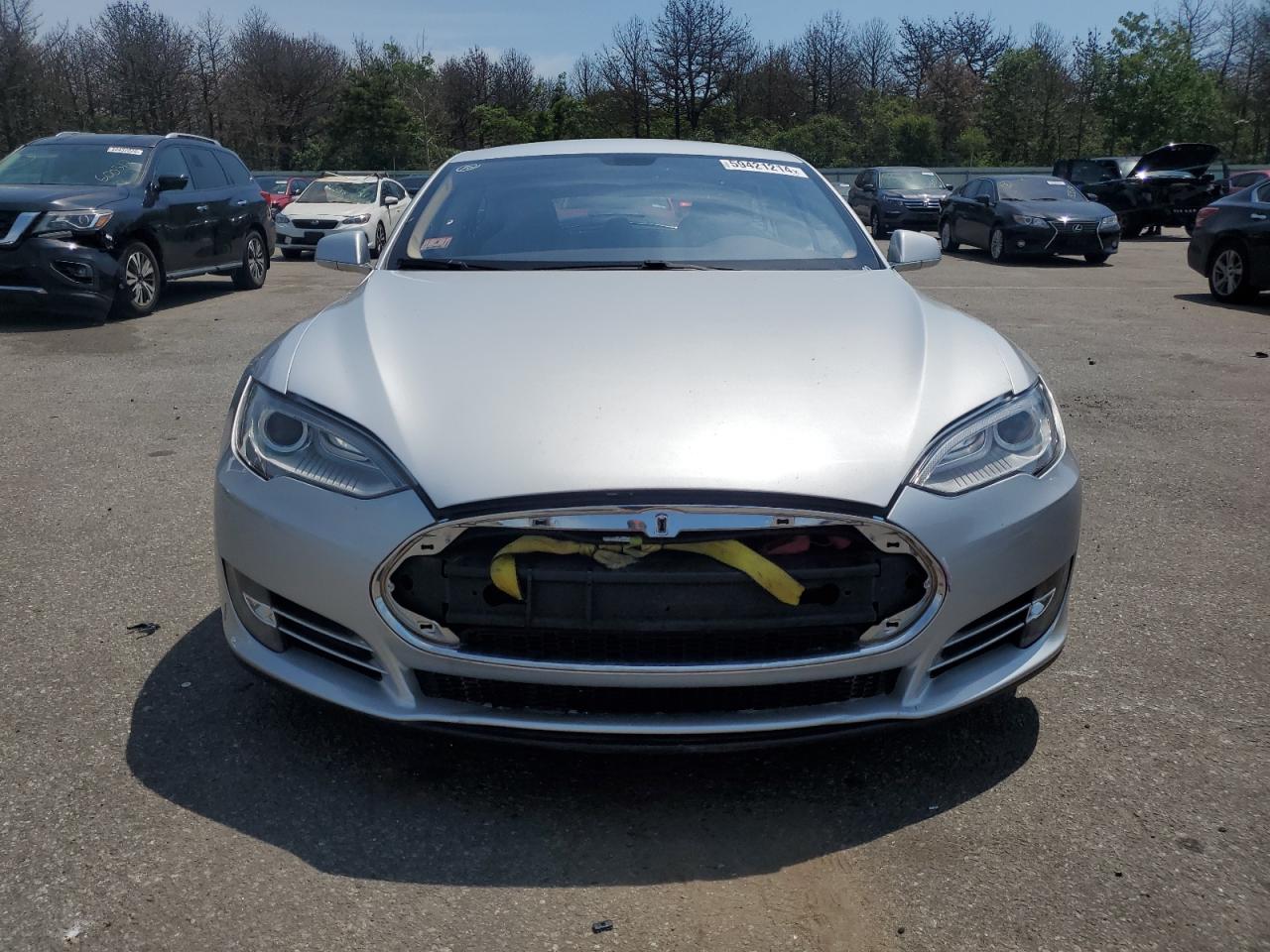 5YJSA1DN3DFP13001 2013 Tesla Model S