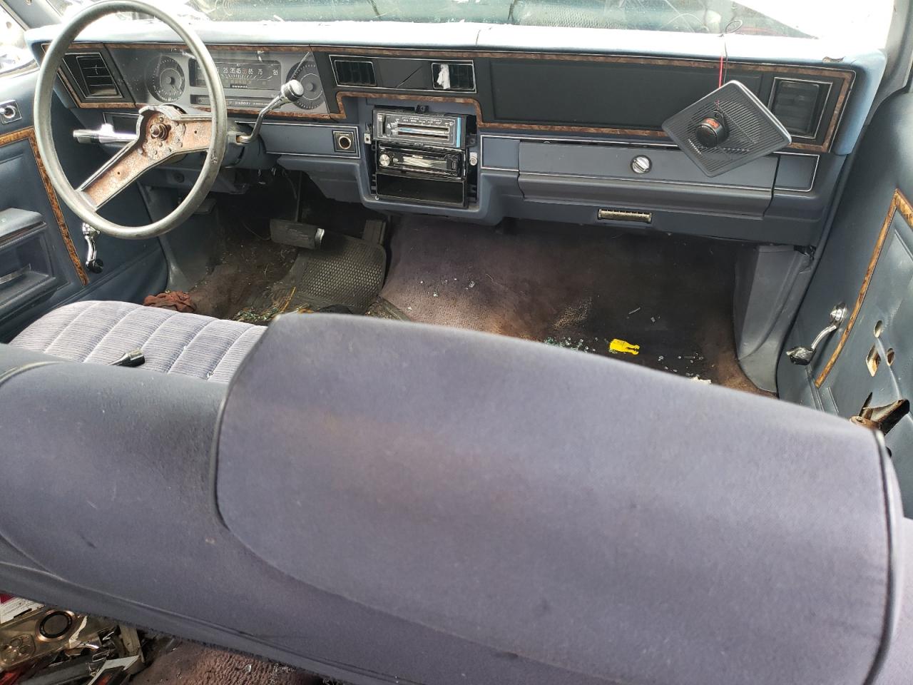 2G1AL69H8E9154520 1984 Chevrolet Impala