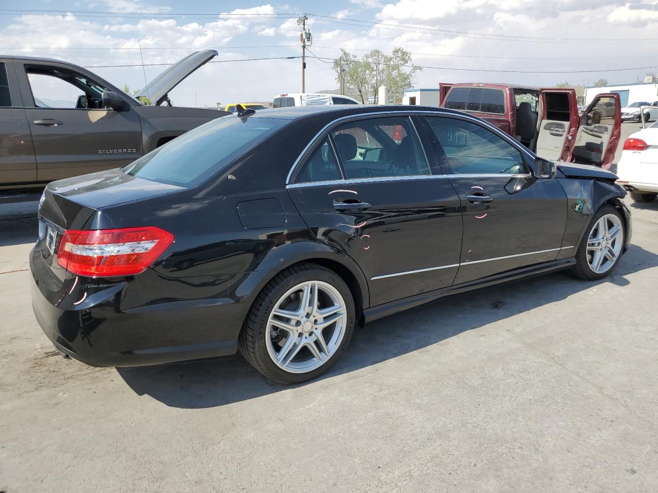 WDDHF7CB7BA274855 2011 Mercedes-Benz E 550