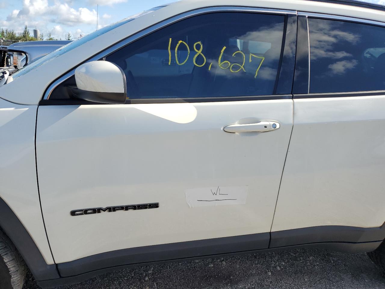 3C4NJCBB5KT832216 2019 Jeep Compass Latitude