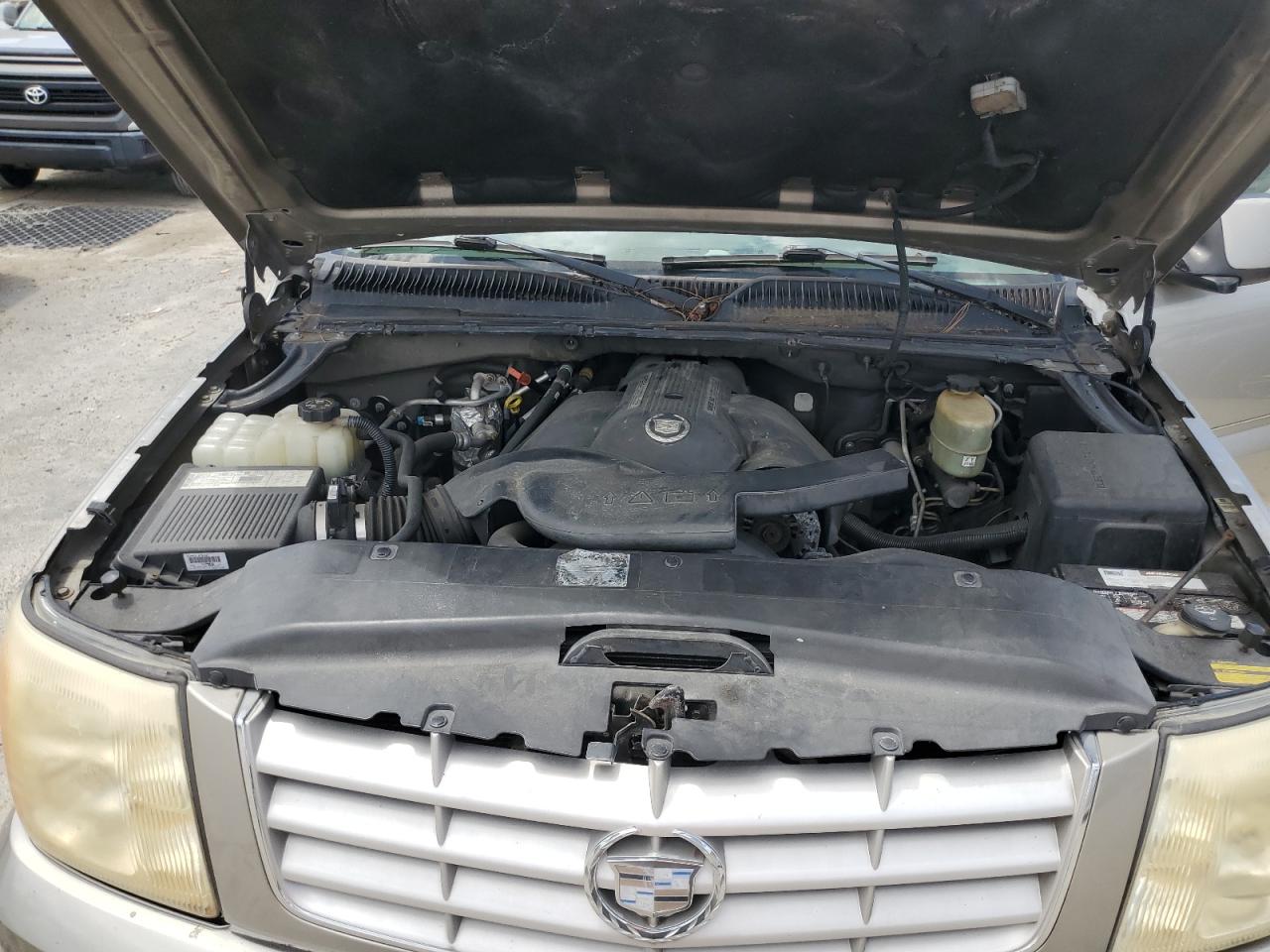 1GYEK63N72R224224 2002 Cadillac Escalade Luxury