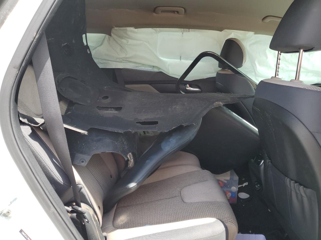 5NMS14AJ9NH393461 2022 Hyundai Santa Fe Se