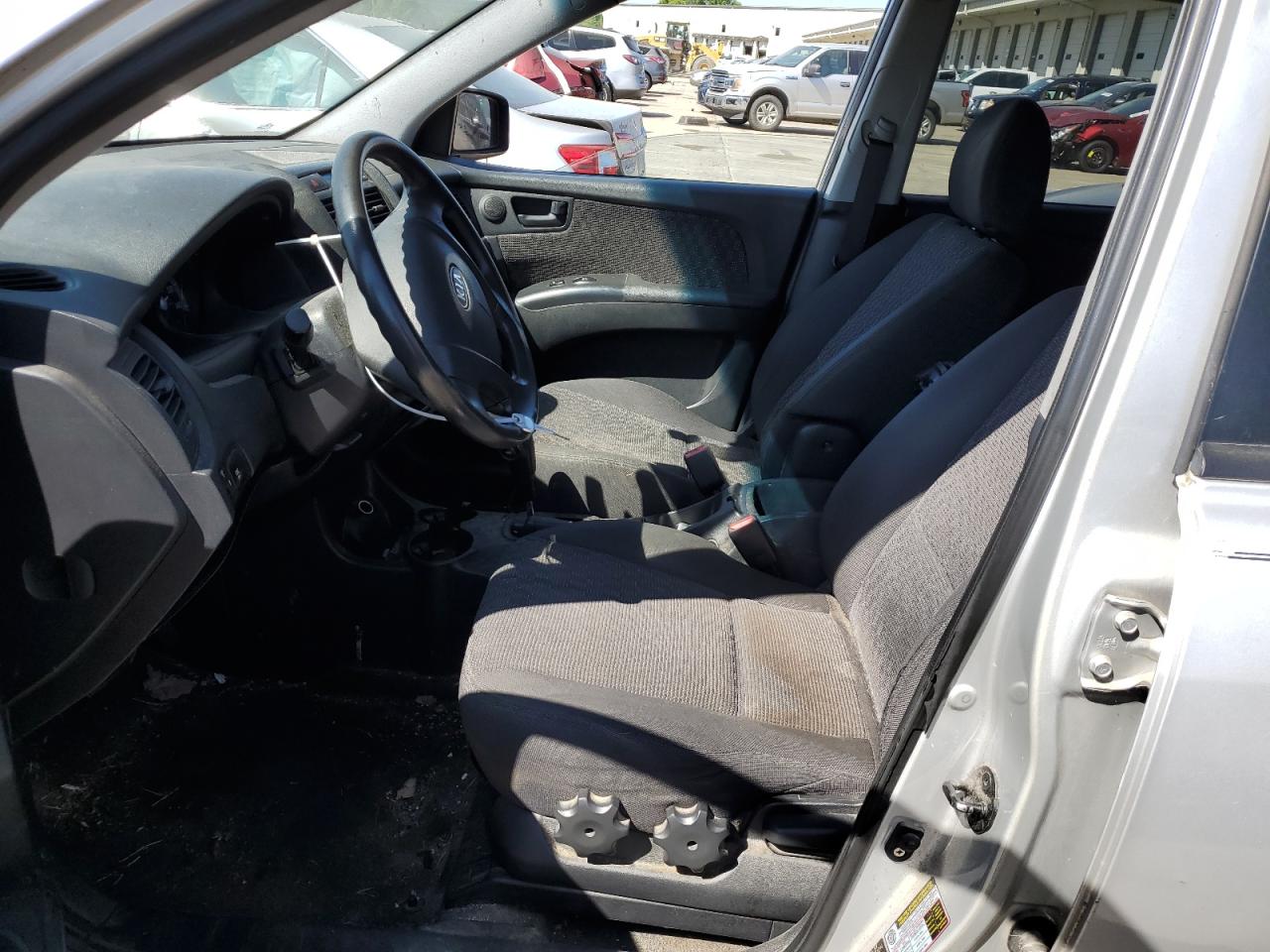 KNDJF724187470956 2008 Kia Sportage Lx