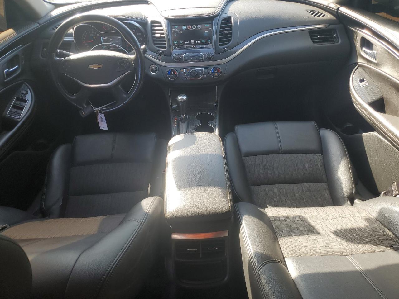 1G11Z5SA5KU142779 2019 Chevrolet Impala Lt