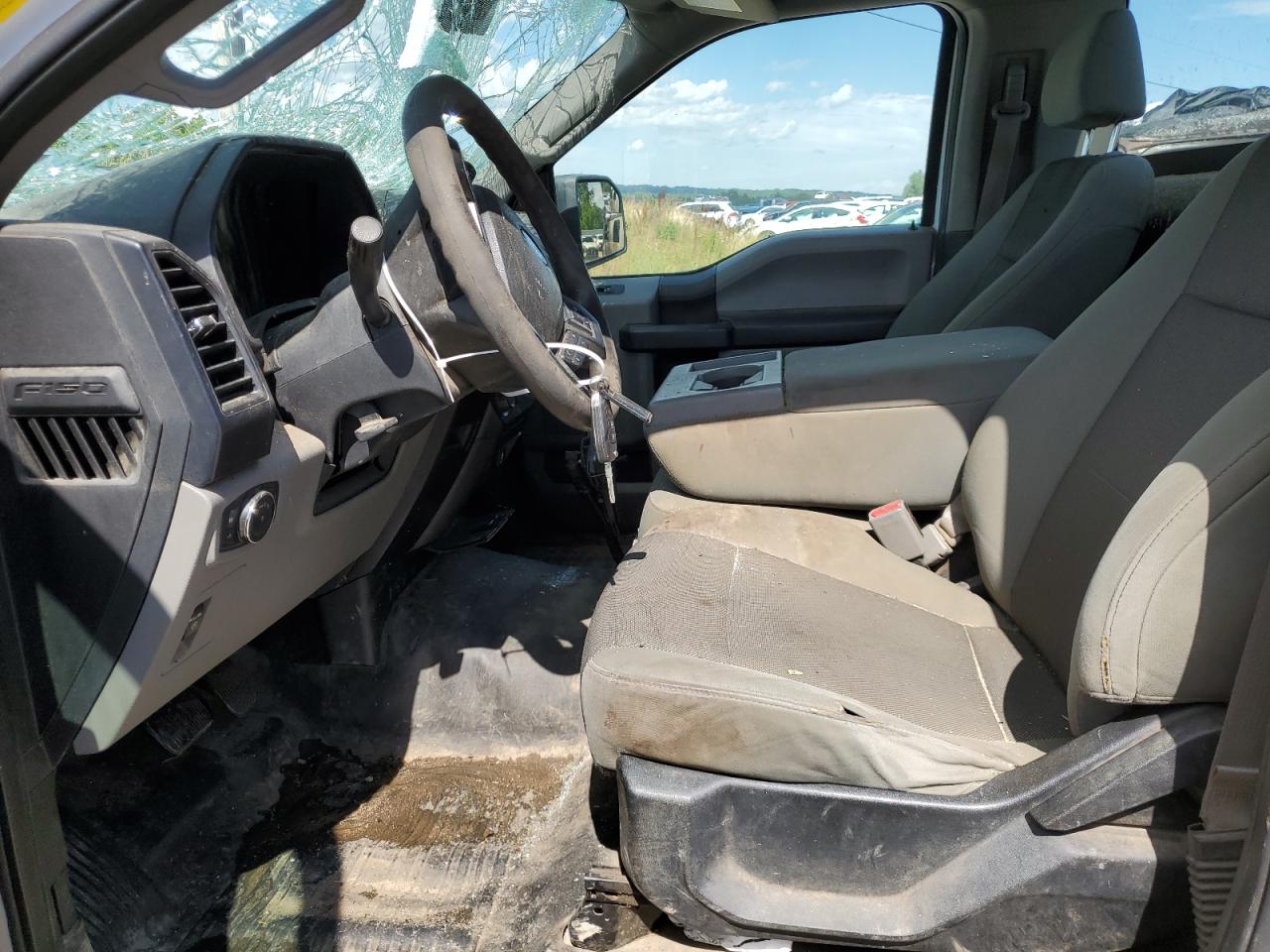 1FTMF1C85GKF43852 2016 Ford F150