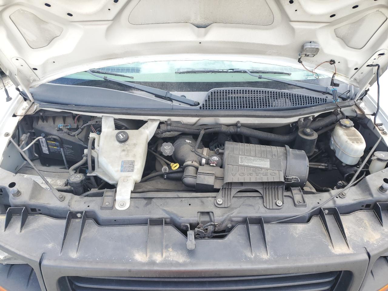 1GJ2GZDG5A1115018 2010 GMC Savana G3500 Ls