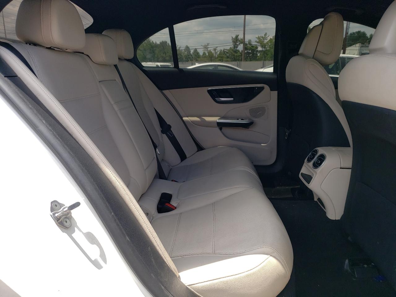 W1KAF4HB2NR039410 2022 Mercedes-Benz C 300 4Matic