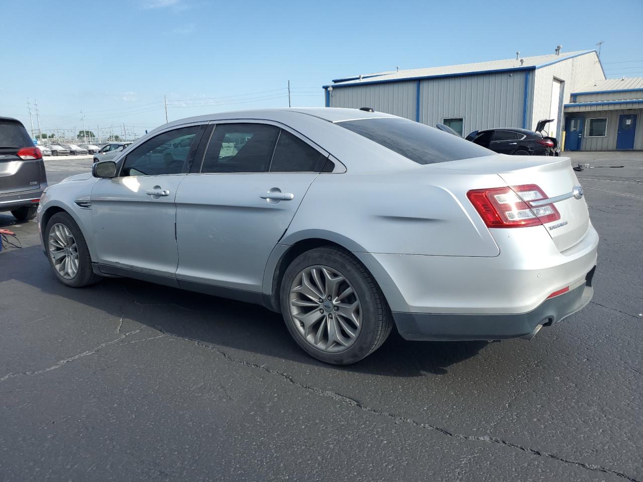 2013 Ford Taurus Limited vin: 1FAHP2F82DG196615