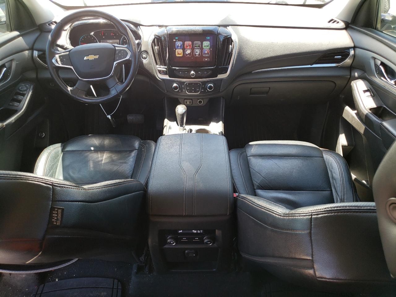 1GNEVGKW0KJ151183 2019 Chevrolet Traverse Lt