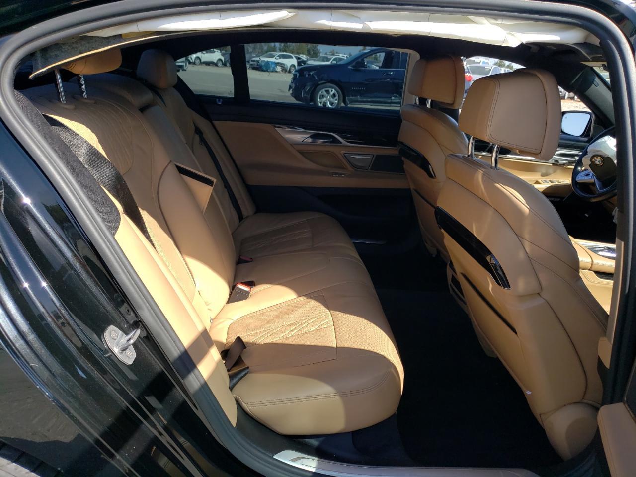 WBA7F0C30HGM21655 2017 BMW 750 I