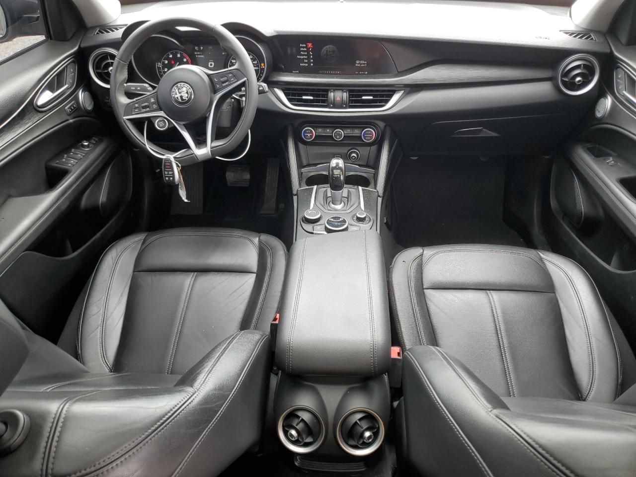ZASFAKAN7J7B72331 2018 Alfa Romeo Stelvio