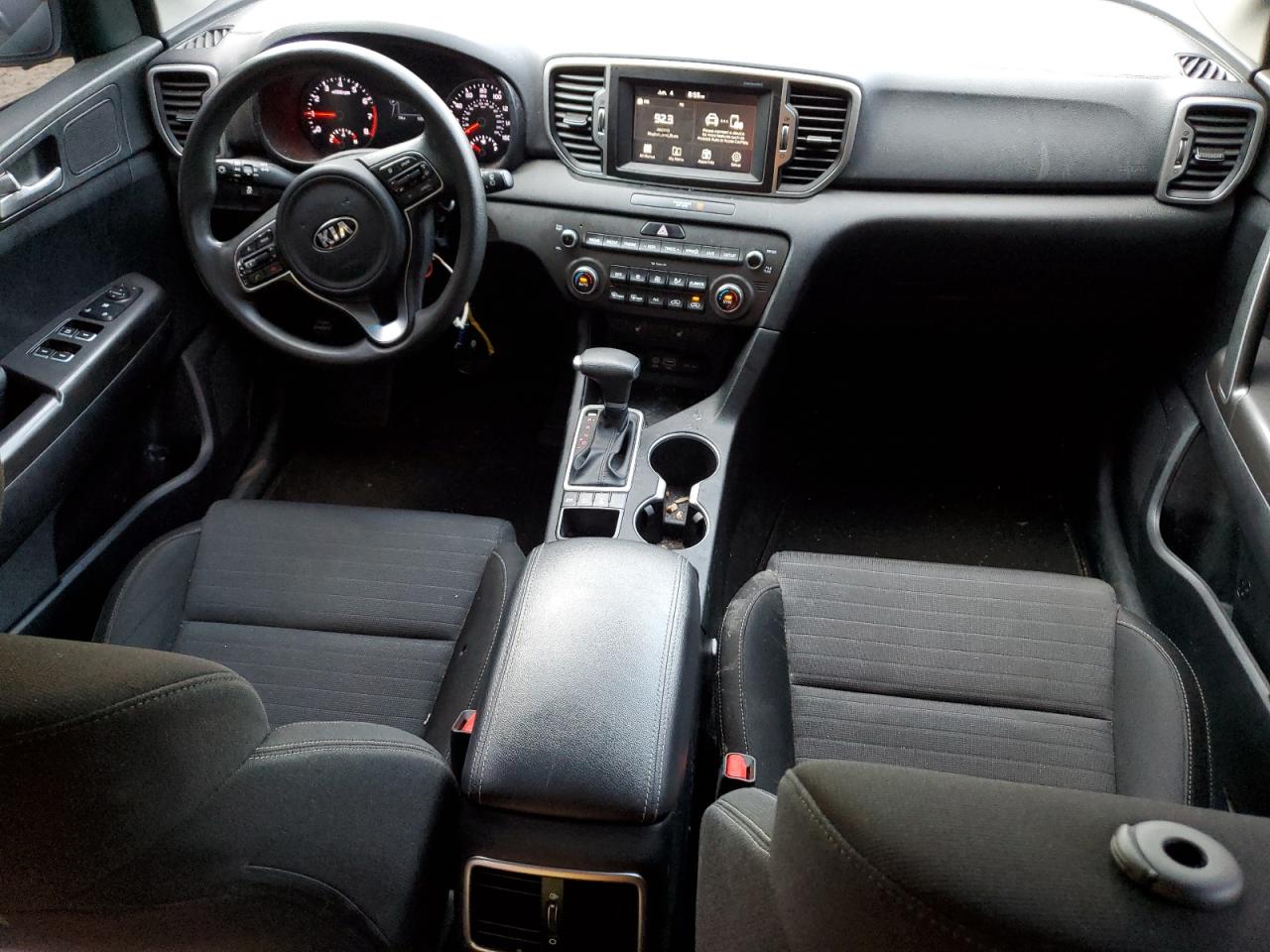 KNDPMCAC7K7527606 2019 Kia Sportage Lx