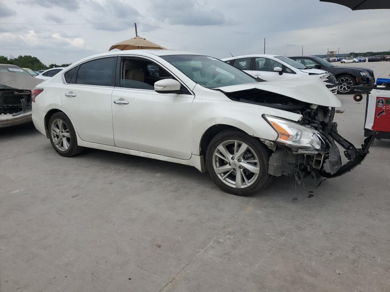 1N4AL3AP2EN330392 2014 Nissan Altima 2.5