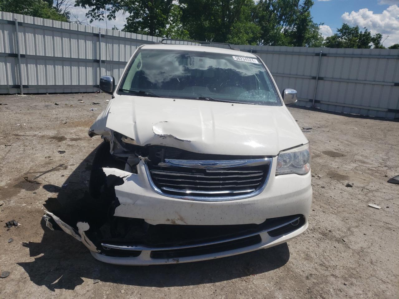 2C4RC1CG7DR614519 2013 Chrysler Town & Country Touring L