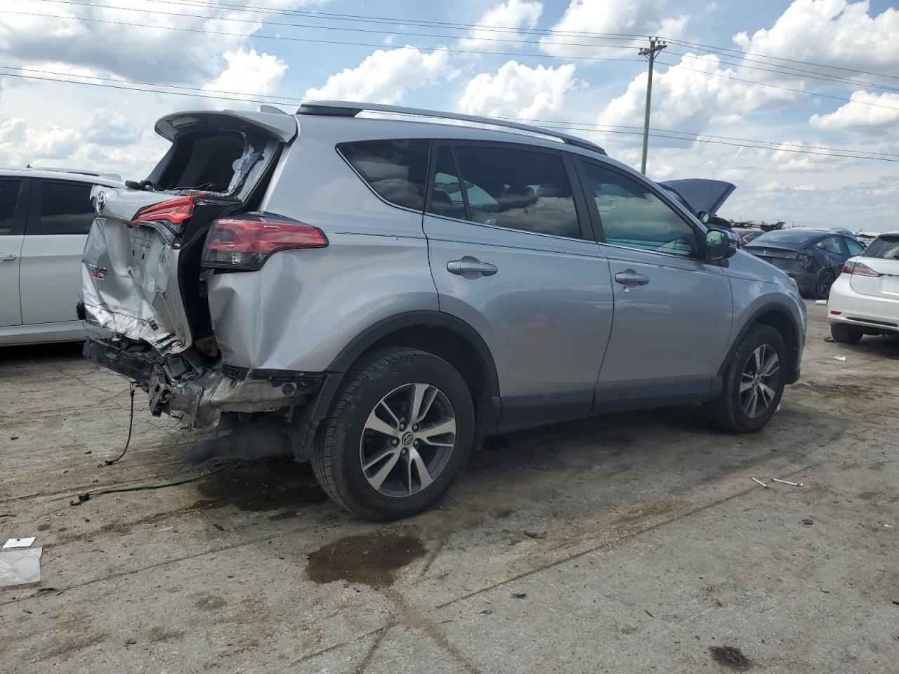 Lot #2688856236 2017 TOYOTA RAV4 XLE