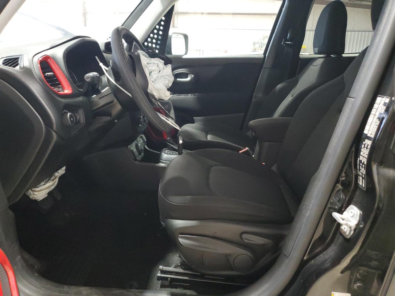 ZACNJBAB0LPL11261 2020 Jeep Renegade Sport