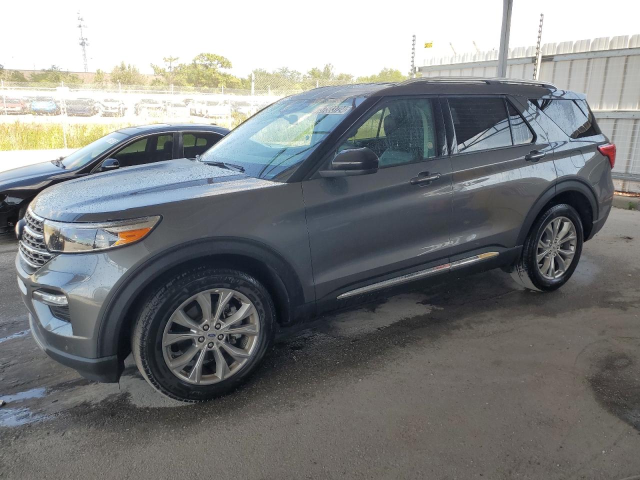 Lot #2608430423 2023 FORD EXPLORER L