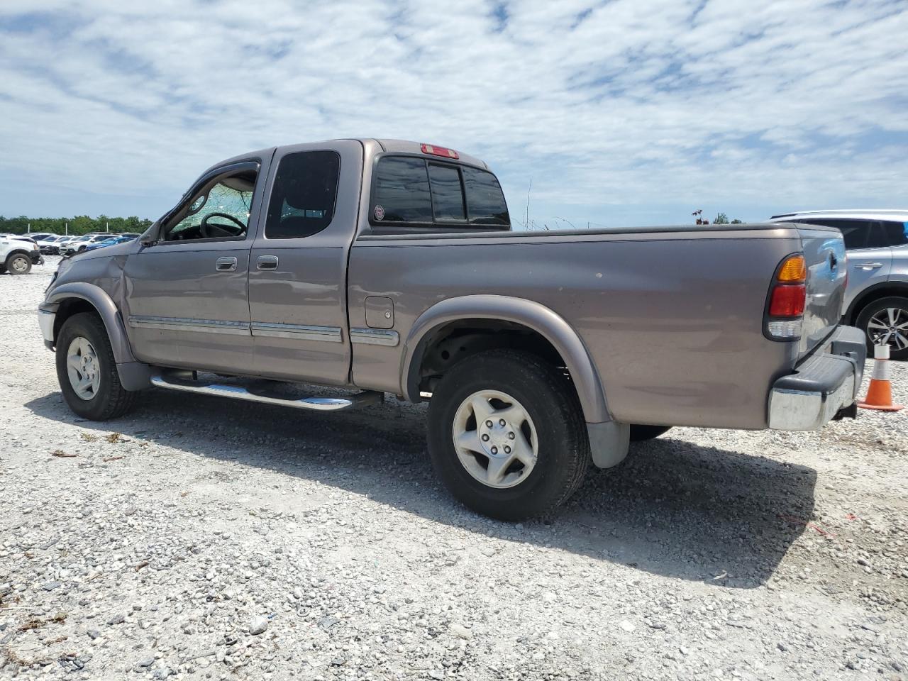 5TBRT38112S284485 2002 Toyota Tundra Access Cab Limited