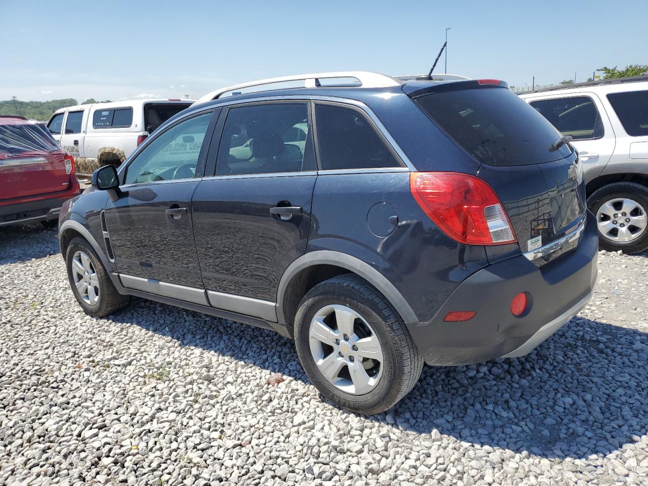 2014 Chevrolet Captiva Ls vin: 3GNAL2EK3ES634587