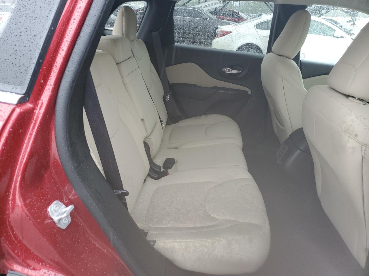 1C4PJMCS4HW563500 2017 Jeep Cherokee Latitude