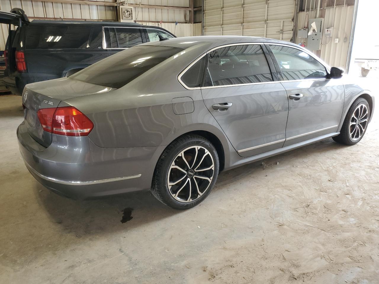 1VWCV7A36FC049501 2015 Volkswagen Passat Sel