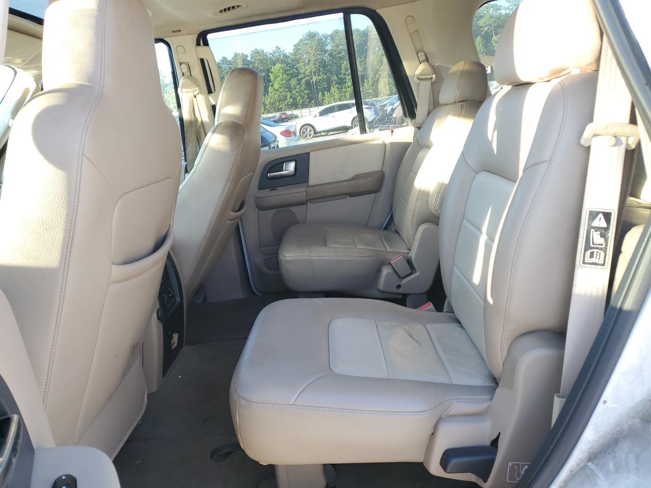 1FMEU17W14LA12989 2004 Ford Expedition Eddie Bauer