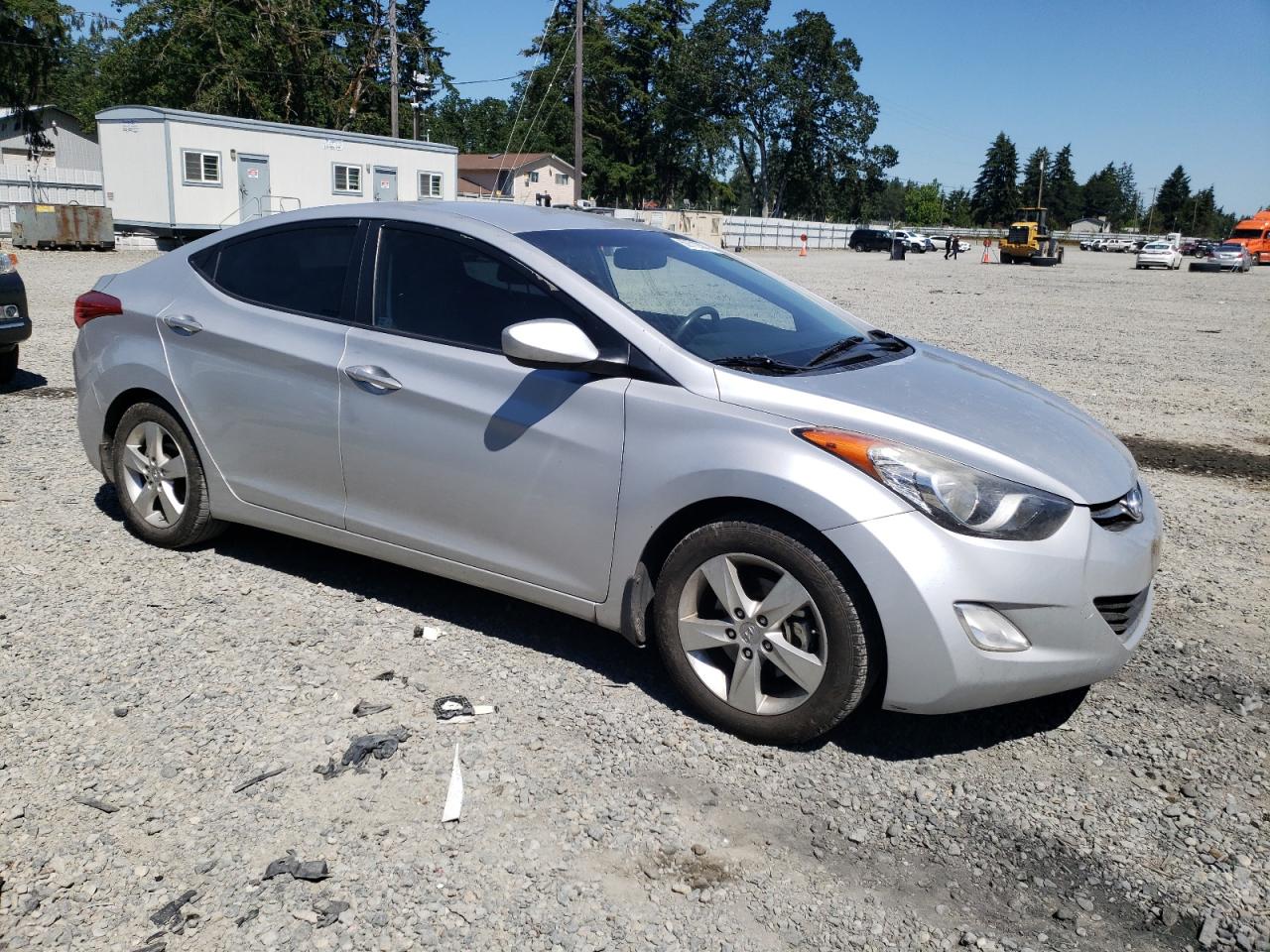 KMHDH4AE6DU810982 2013 Hyundai Elantra Gls