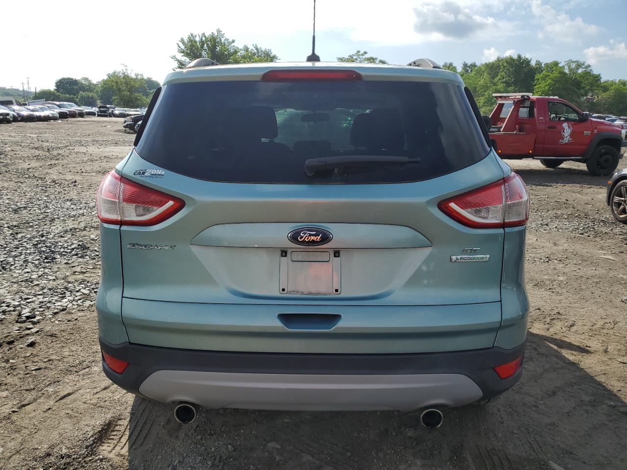 1FMCU0GXXDUB21228 2013 Ford Escape Se