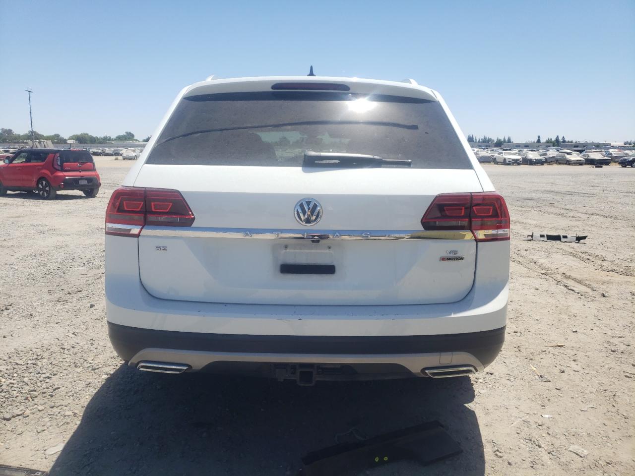 1V2UR2CA5KC603856 2019 Volkswagen Atlas Se