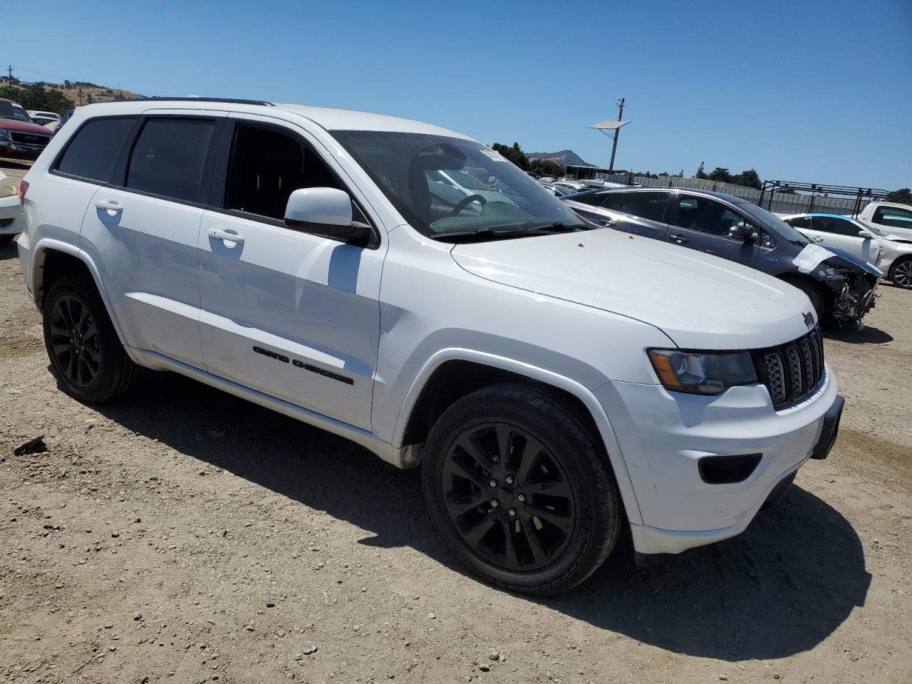 2018 Jeep Grand Cherokee Laredo vin: 1C4RJFAG0JC173553