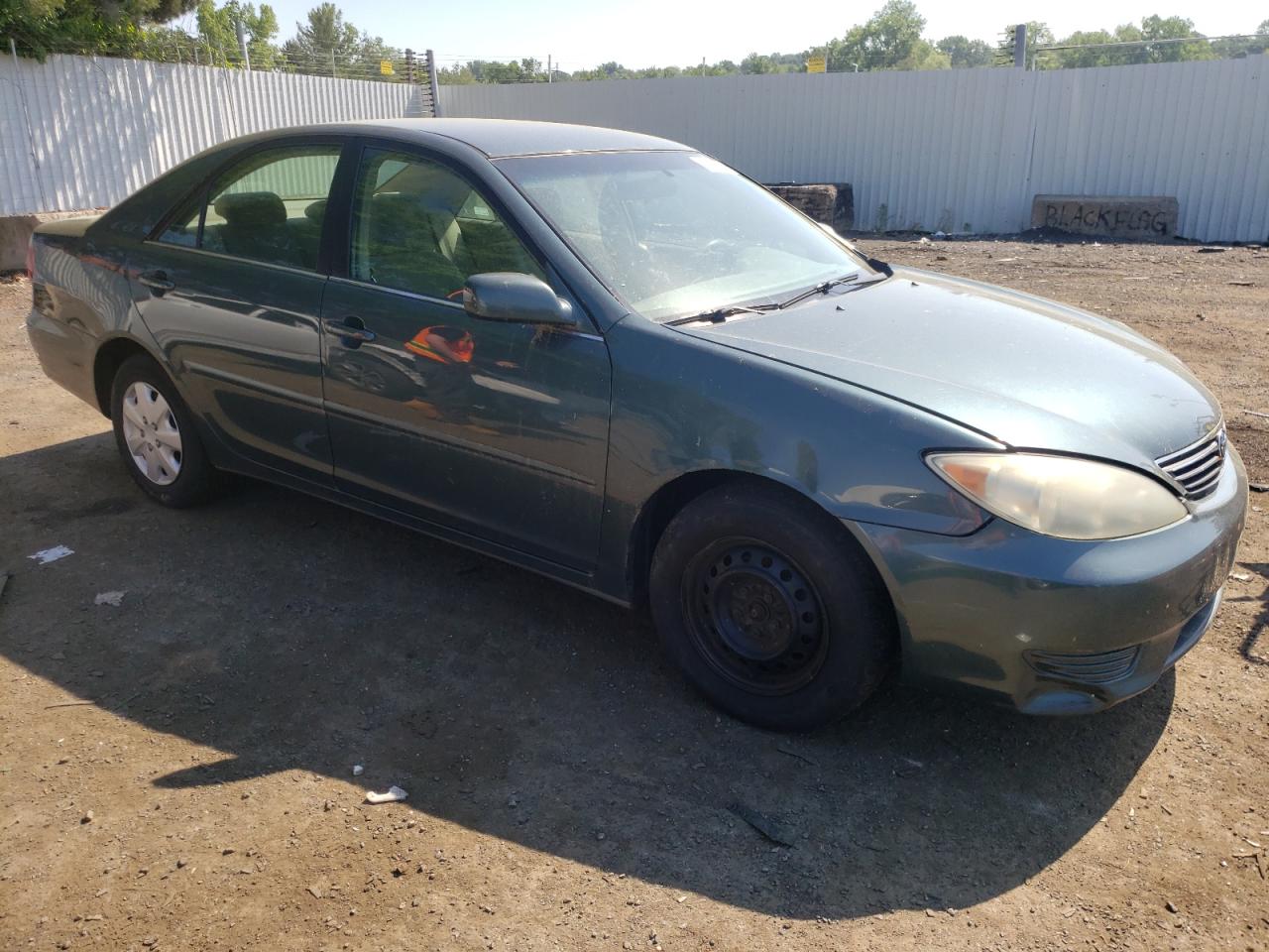 4T1BE32K55U090185 2005 Toyota Camry Le