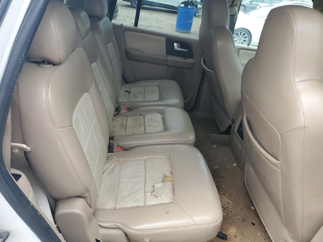 1FMFU18L74LB58175 2004 Ford Expedition Eddie Bauer