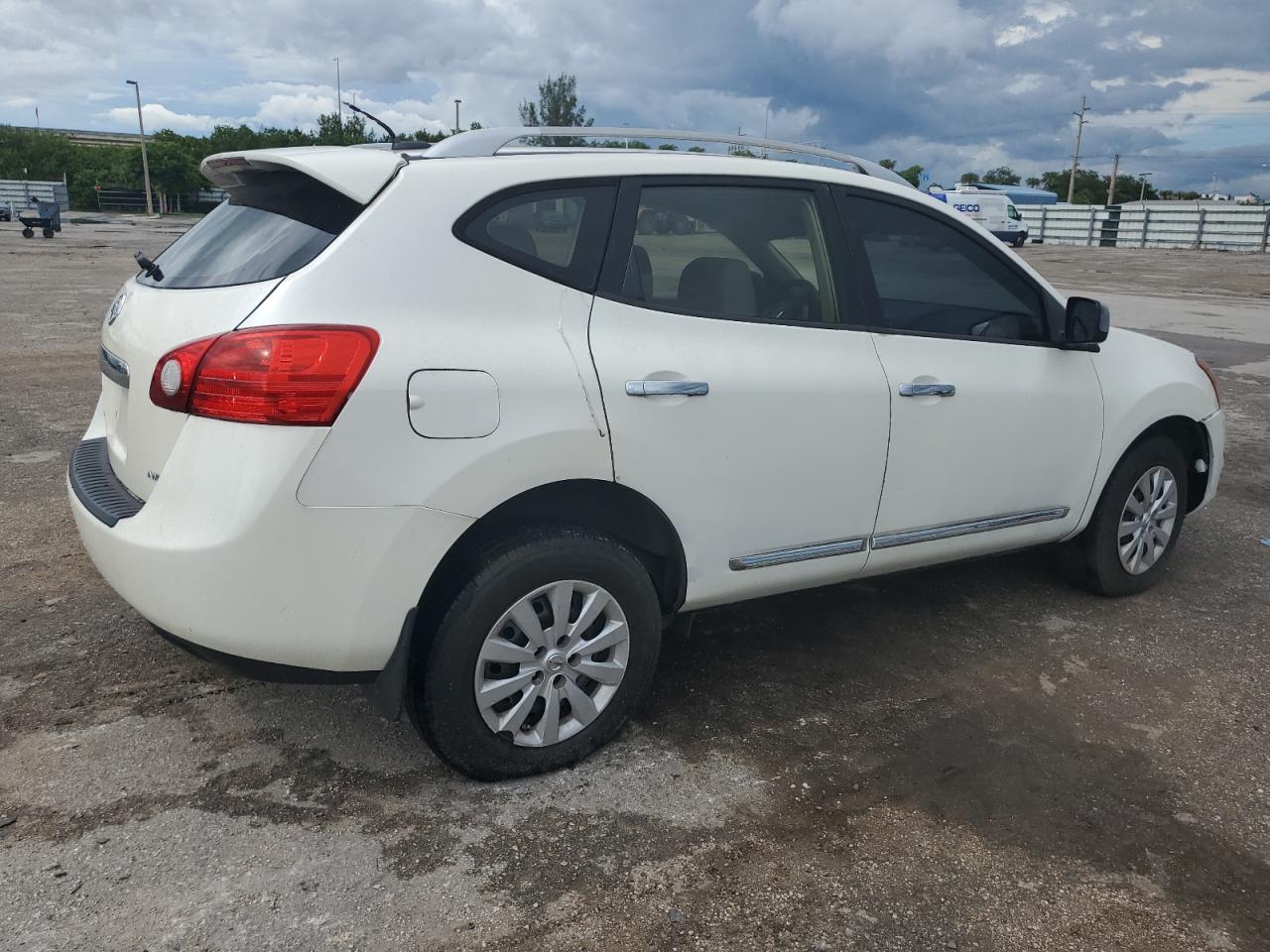 Lot #2820882353 2015 NISSAN ROGUE SELE