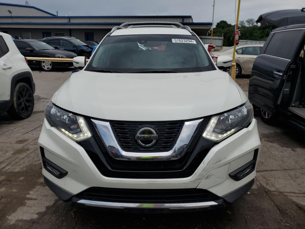 2019 Nissan Rogue S vin: 5N1AT2MT8KC767202