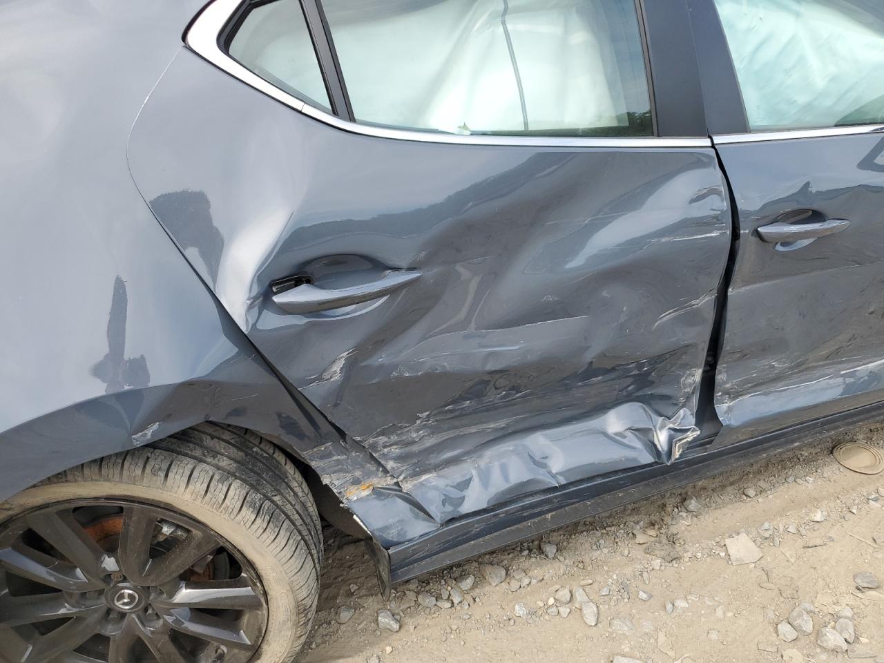 JM1BPALL2N1503112 2022 Mazda 3 Preferred