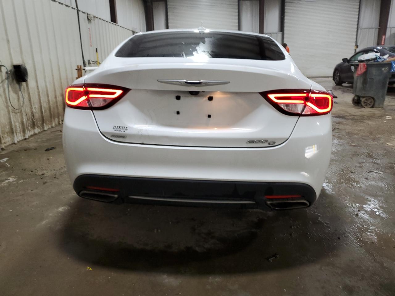 1C3CCCEGXFN553735 2015 Chrysler 200 C