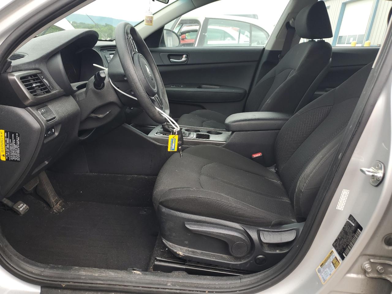 KNAGT4L34H5163426 2017 Kia Optima Lx