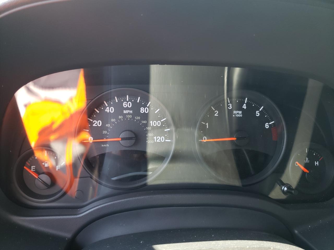 1J4NF1FBXBD281670 2011 Jeep Compass Sport