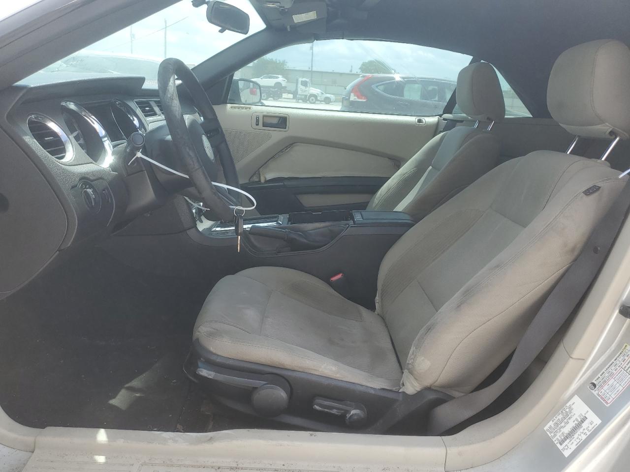 1ZVBP8EN2A5122433 2010 Ford Mustang