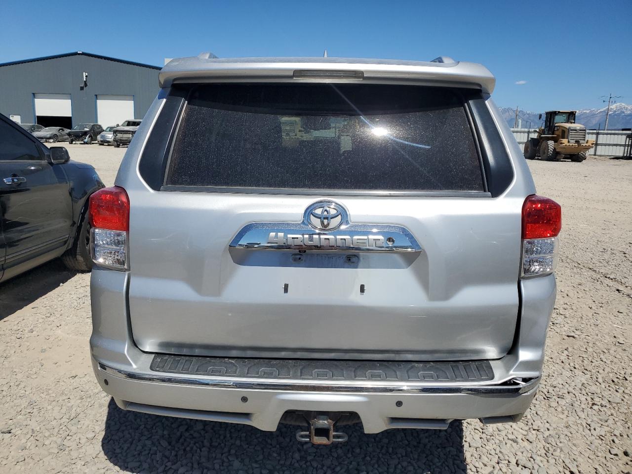 JTEBU5JR9A5032209 2010 Toyota 4Runner Sr5