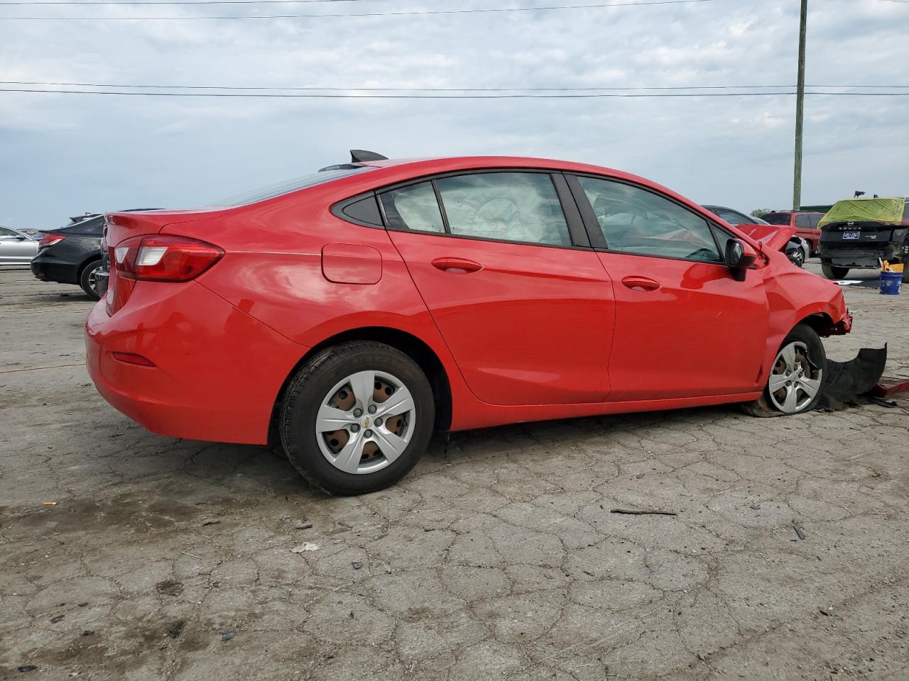 2018 Chevrolet Cruze Ls vin: 1G1BC5SM8J7172517