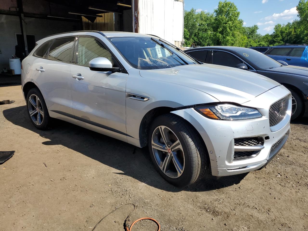 SADCL2GX8KA358905 2019 Jaguar F-Pace R - Sport