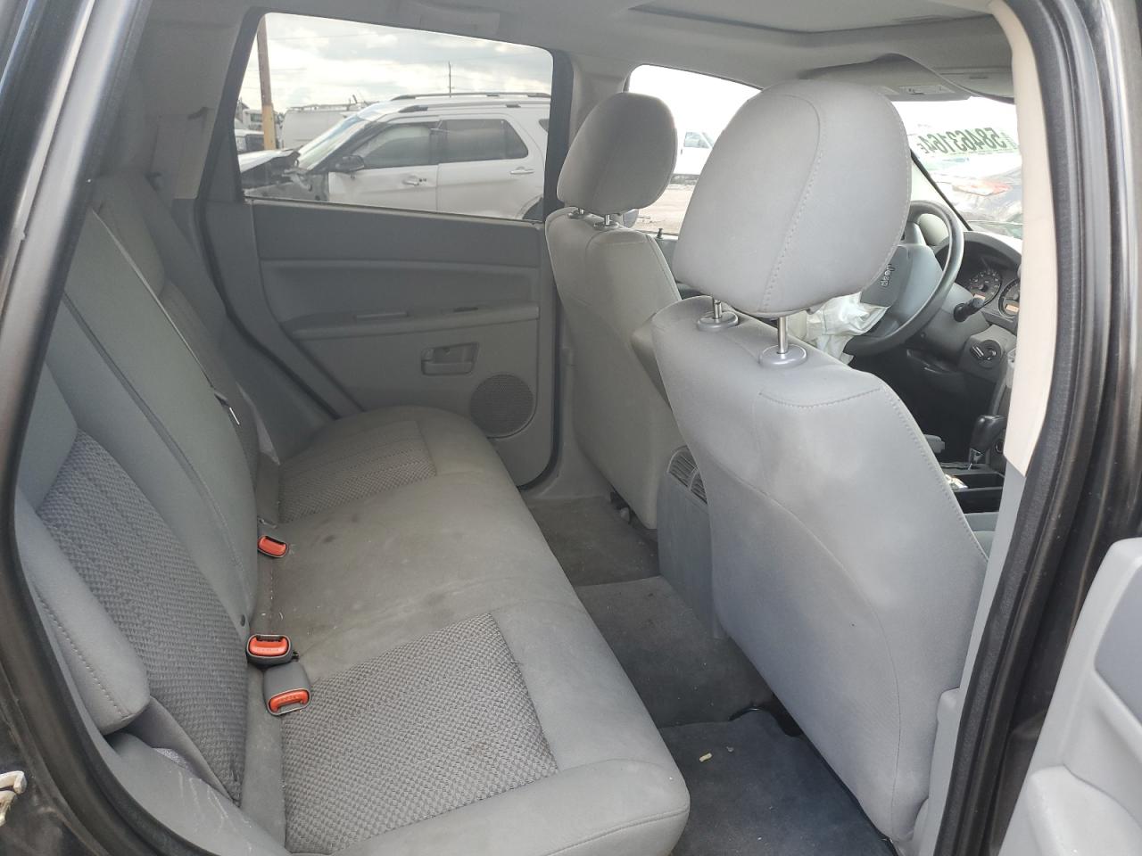 1J4HR48N45C709062 2005 Jeep Grand Cherokee Laredo