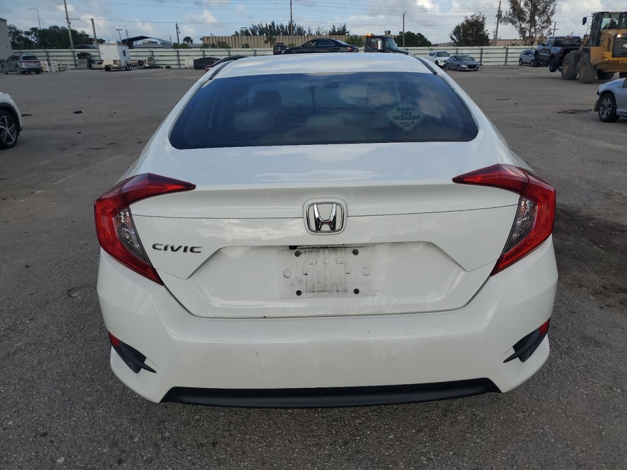 19XFC2F55GE075374 2016 Honda Civic Lx 19XFC2F55GE075374 2016 Honda Civic Lx
