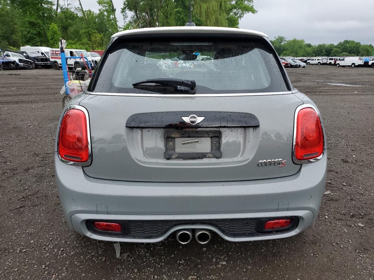 WMWXU3C52J2F50303 2018 Mini Cooper S