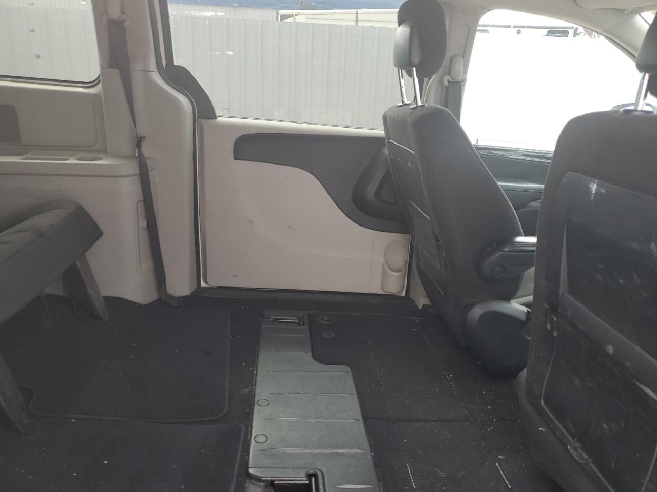 2C4RDGAG6CR180174 2012 Dodge Ram Van